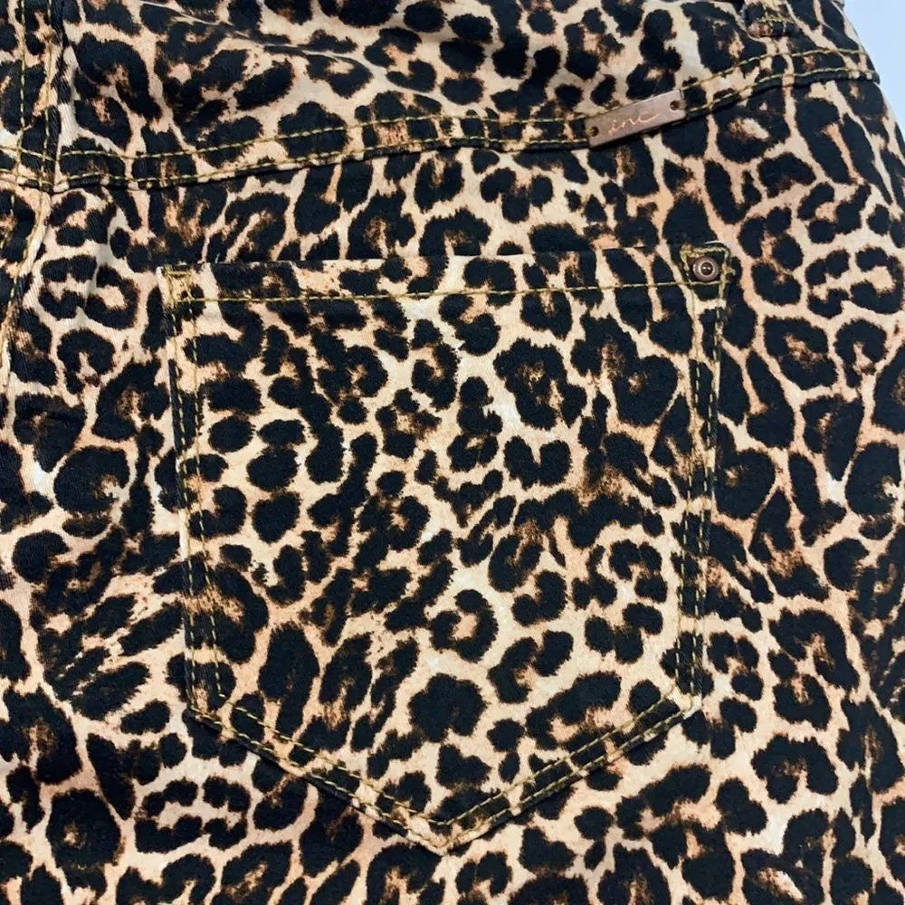 INC ANIMAL PRINT SKIRT - Image 9