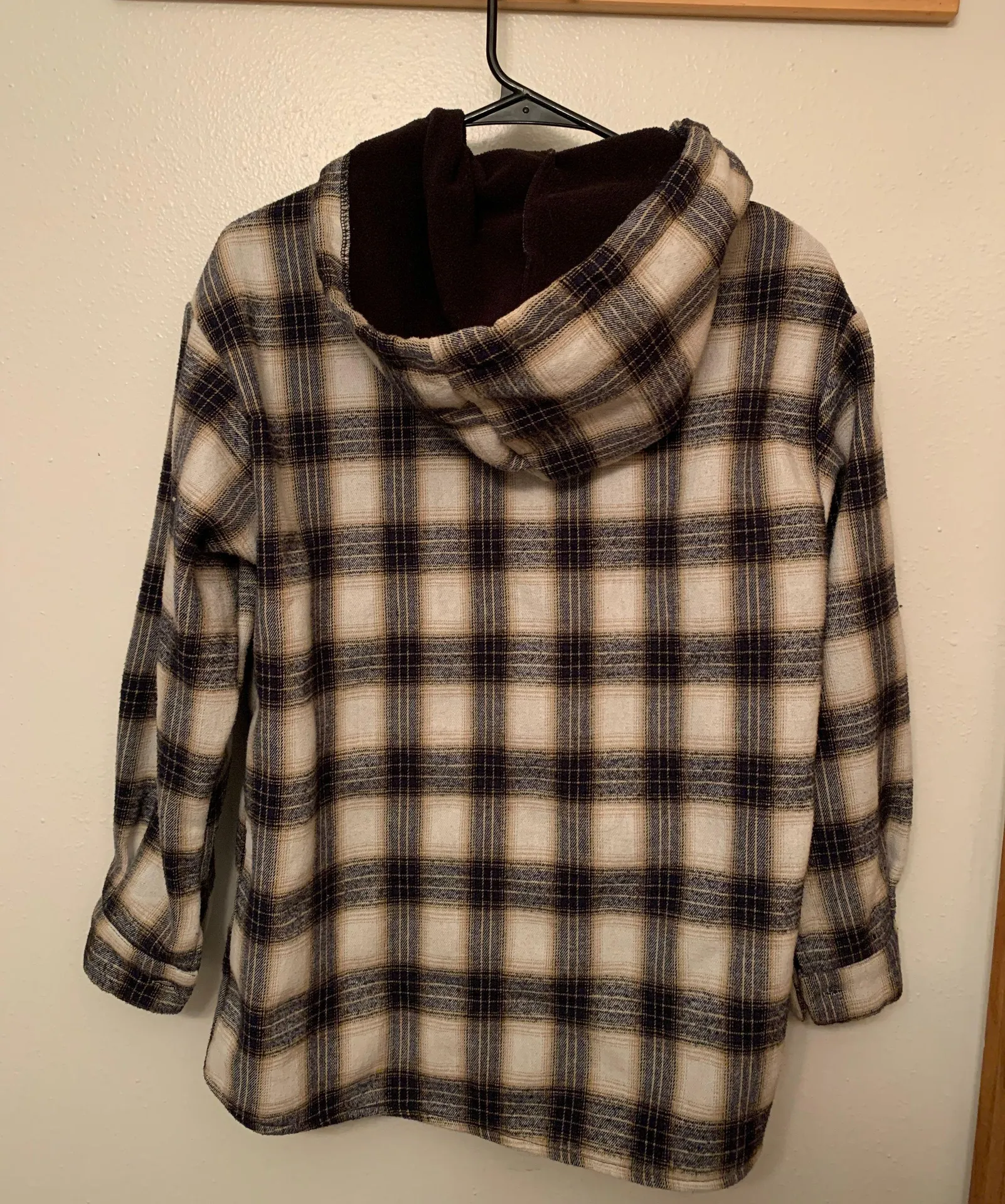 SheIn ‼️ FLANNEL JACKET ‼️ - Image 2
