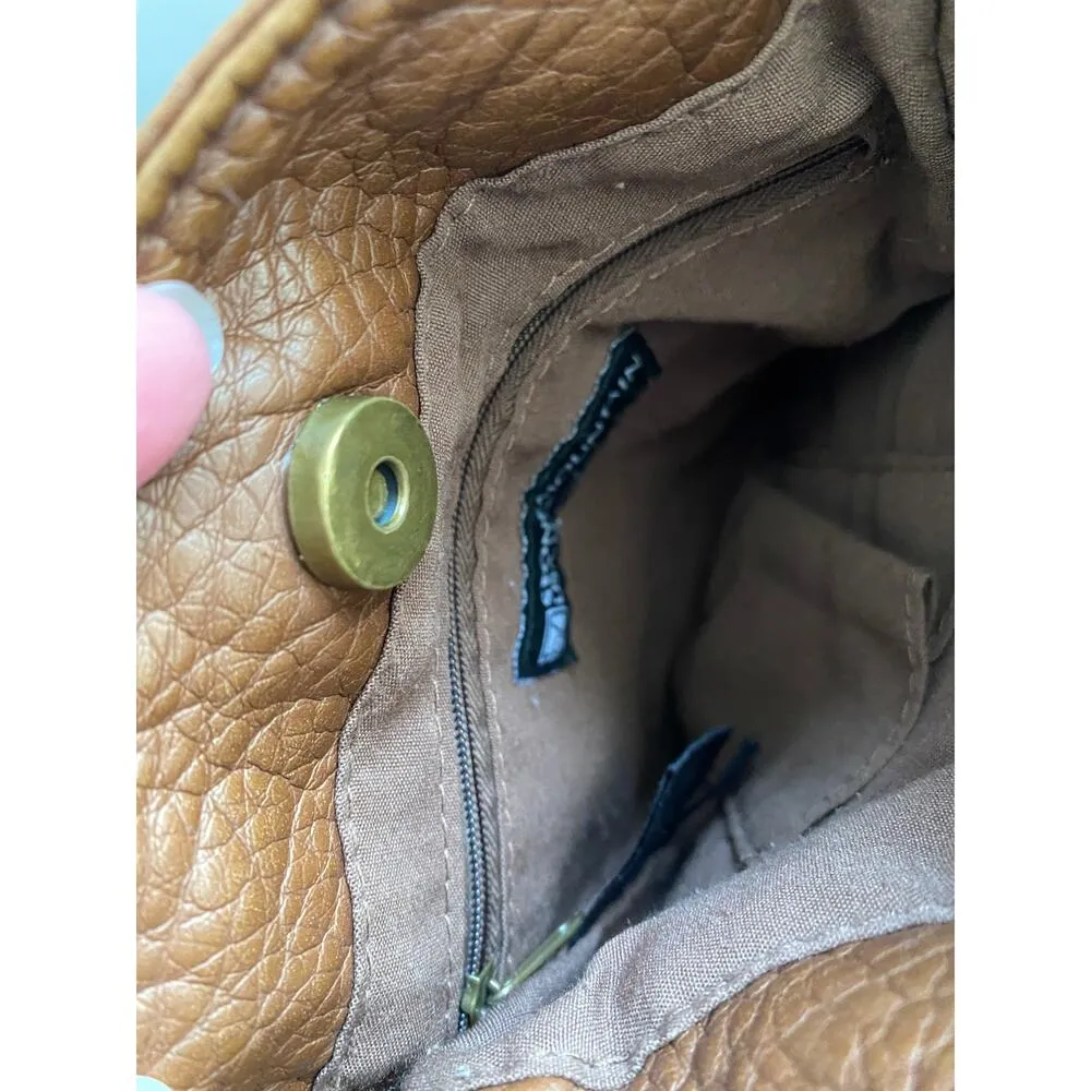 Stone Mountain Crossbody Bag Brown - Image 5