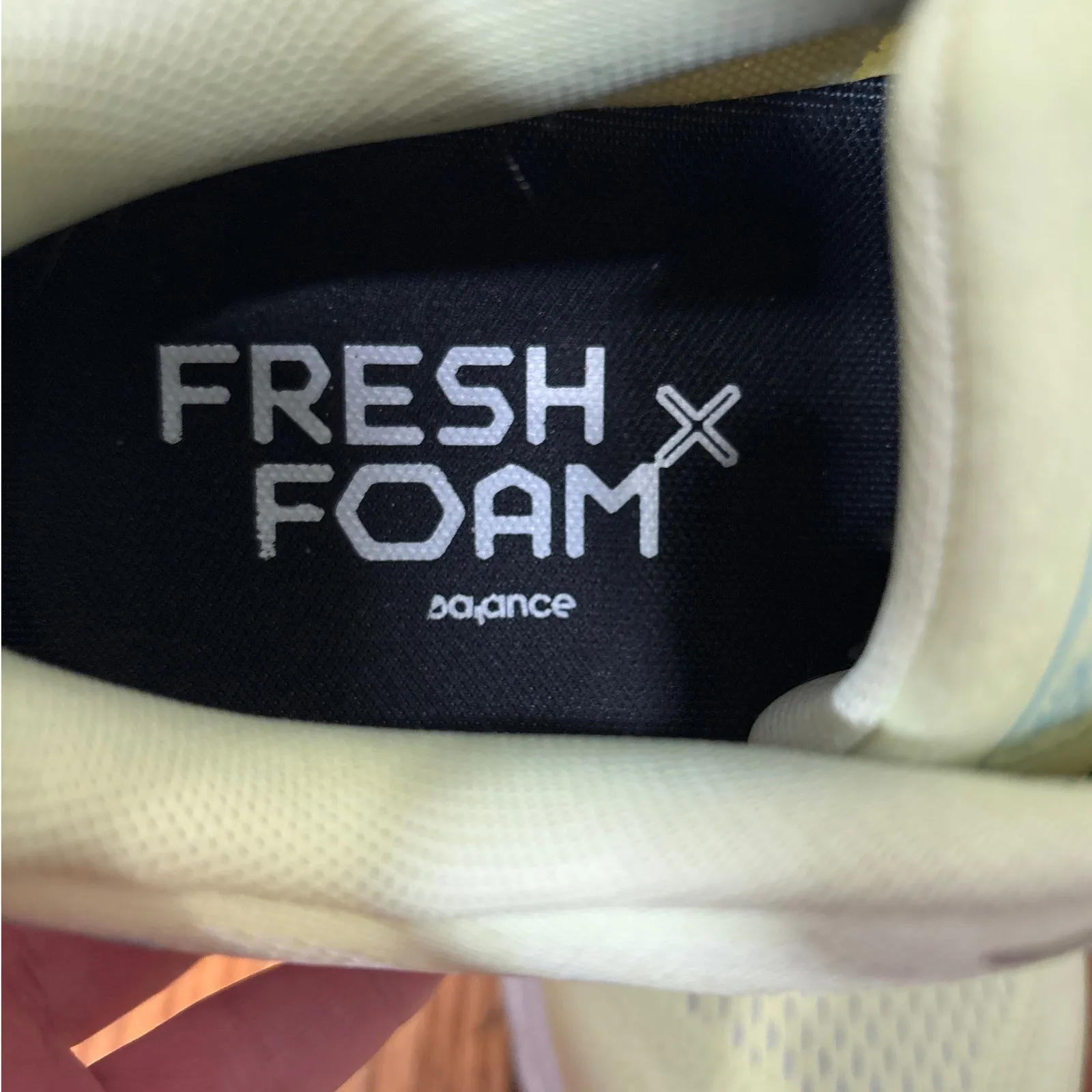 New Balance Fresh Foam X 880 v14 Running Sneaker Shoe Limelight Silver Mens 11.5 - Image 11