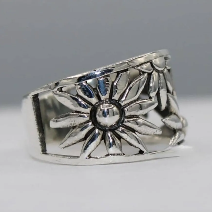 🌼🌼🌼BOGOHO 🌼🌼🌼Floral Silver Cuff Bracelet and Matching Ring Set - Image 7