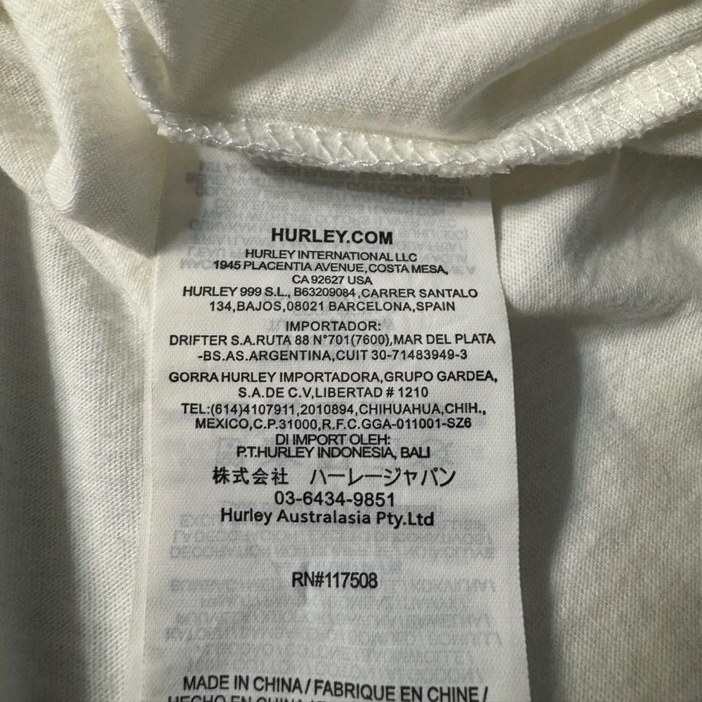 Hurley Women’s Pegasus Oversized Boyfriend S/S Tee Cream Size L NWOT - Image 9