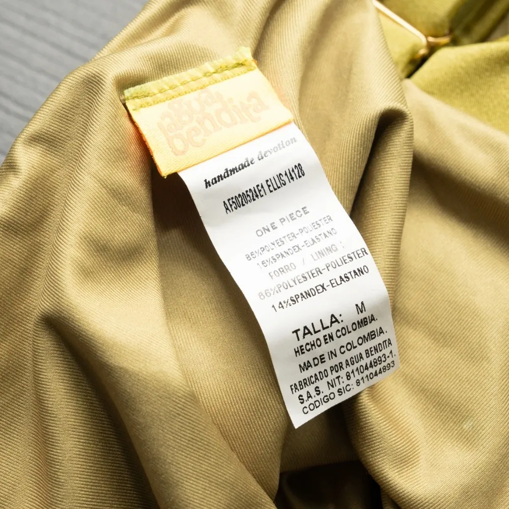 Agua Bendita. New! Ellis Twist Front Plunge One-Piece Swimsuit. - Image 7