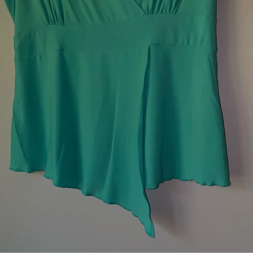 Vintage Suzie in the City Size L Y2K Tank Top Babydoll Asymmetrical Light Blue Size L - Image 4