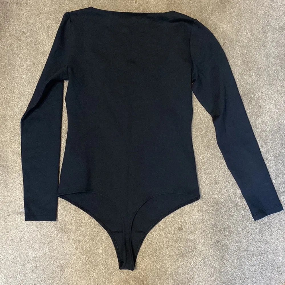 Abercrombie & Fitch Black Long Sleeve Square Neck Bodysuit Size M - Image 3