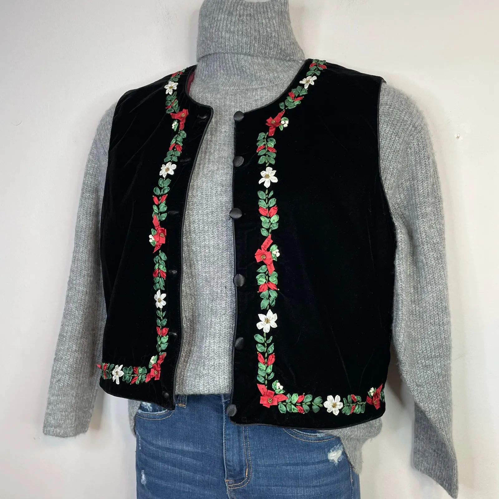 Vintage Sharon Young Black Velvet Ribbon Embroidered Christmas Santa Vest L Size L - Image 10