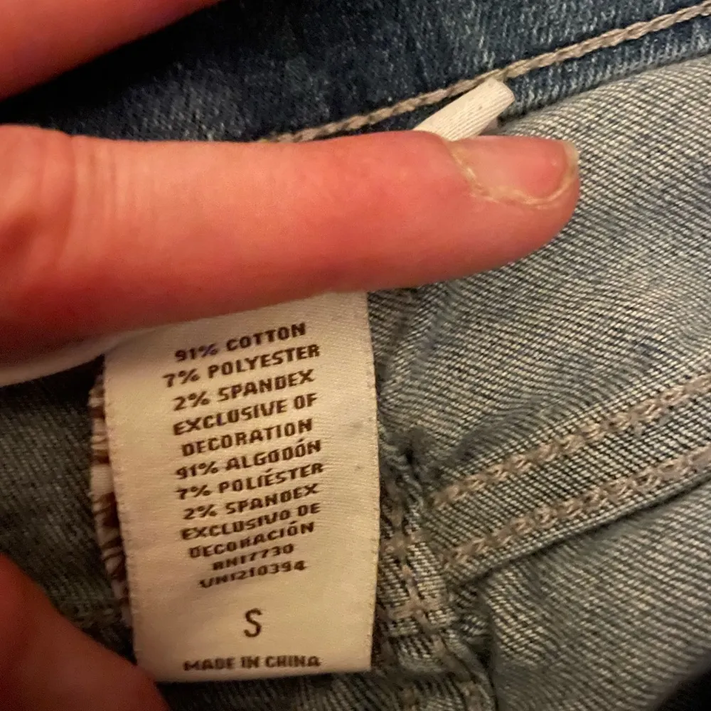 Liz Lange Side Panel Stretch Maternity Jeans - Image 5