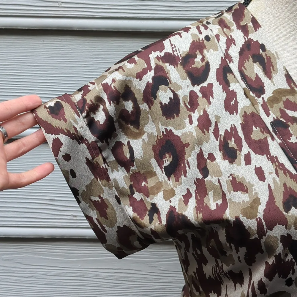 J.Crew Short Sleeve Cheetah Print Surplice V-Neck Wrap Dress with Pockets - Image 4