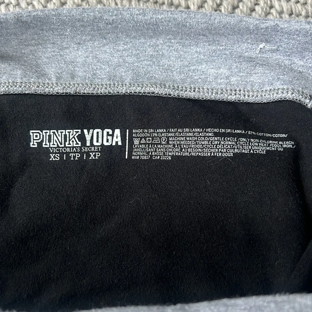Rare Y2K Victoria’s Secret PINK yoga capris foldable waist - Image 2