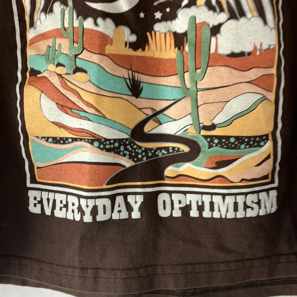 Urban Nation Desert Dreaming Everyday Optimism large brown cropped graphic tee - Image 4