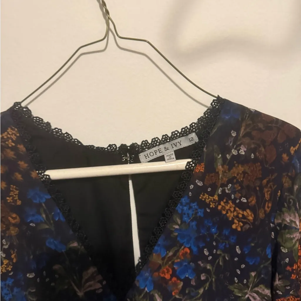 Hope and Ivy Everleigh floral size 12 - Image 7