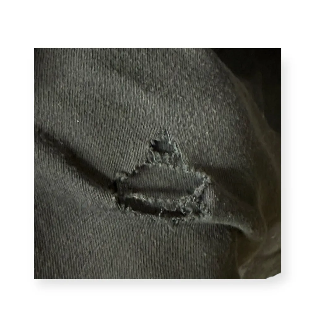 Rare: UNIF 𖤐 Y2K Skeleton Skull Hand Muscle Tee Tank 𖤐 Vintage Black 𖤐 Small 𖤐 - Image 10