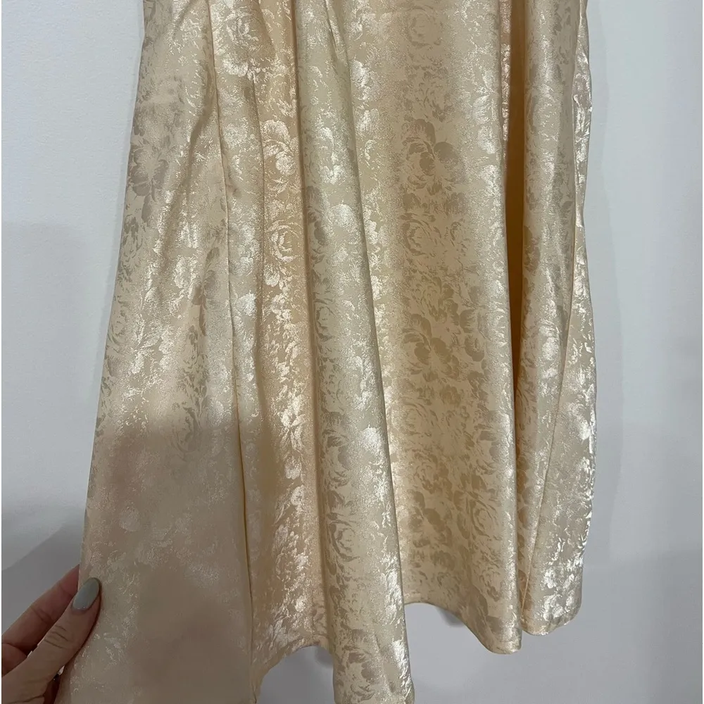 NWT champagne satin floral slip dress Tan - Image 6
