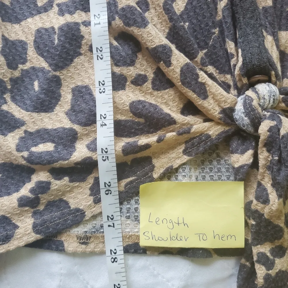 𝅺Waffle Leopard Cold Shoulder Cutout Self Tie Dolman Flutter Sleeves Brown top - Image 5