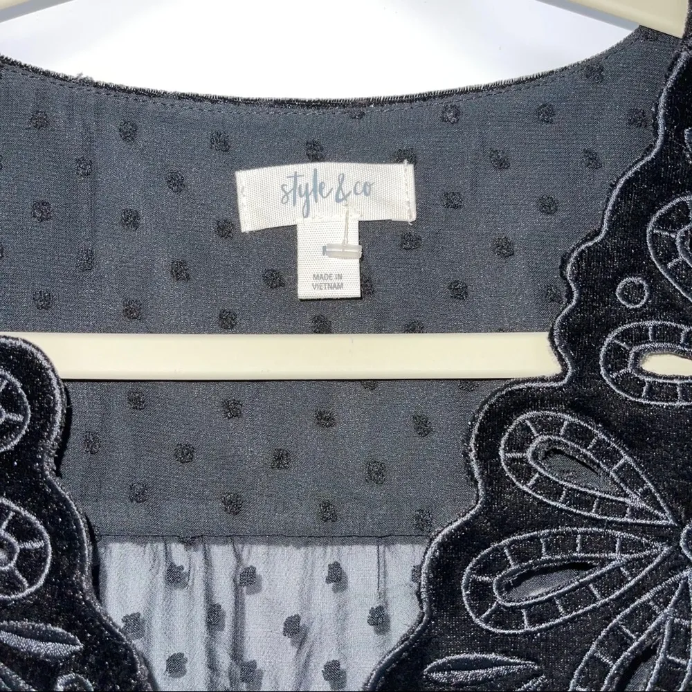 STYLE & CO BLACK RAISED DESIGN LAYERED TOP - Image 3