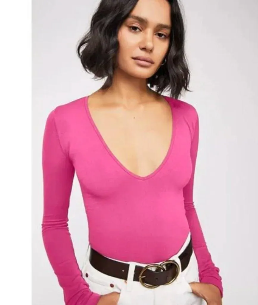 NWOT Free People Seamless Solid Deep V Long Sleeve Top SZ-M/L - Image 2