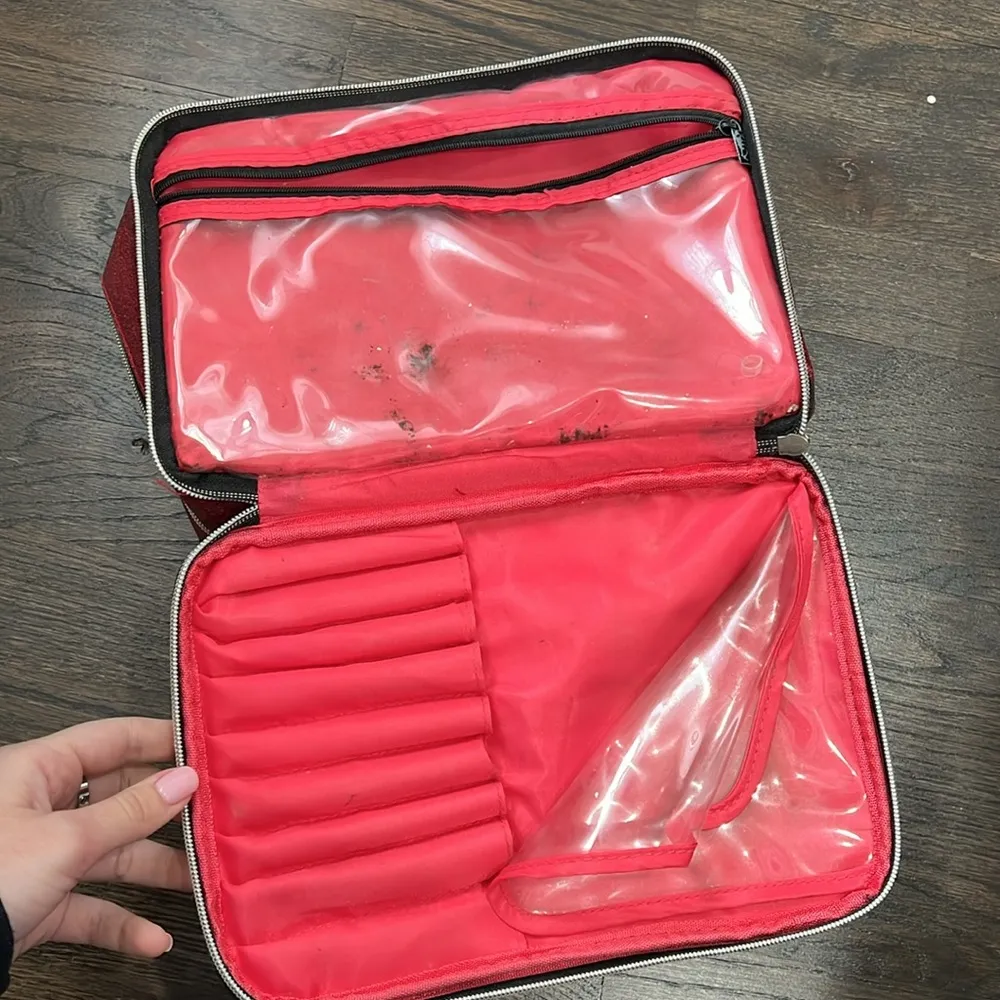 Juicy couture sparkly pink makeup cosmetic bag - Image 5