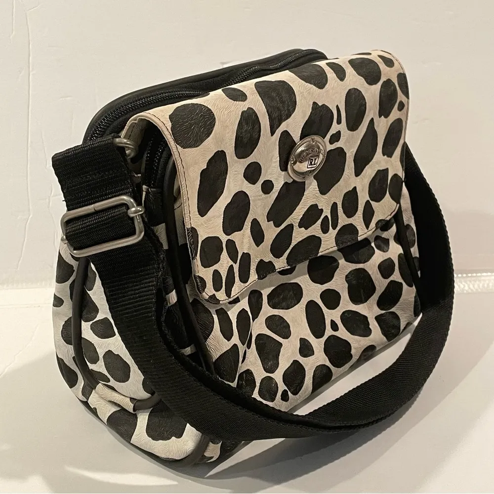 Errelleventidue RL22 Spotted Animal Print Textured Leather Bag Black White Italy - Image 6