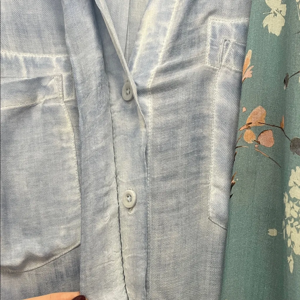 Cloth & Stone V Neck Hidden Button Up Lightweight Long Sleeve - Sz Small - Image 7