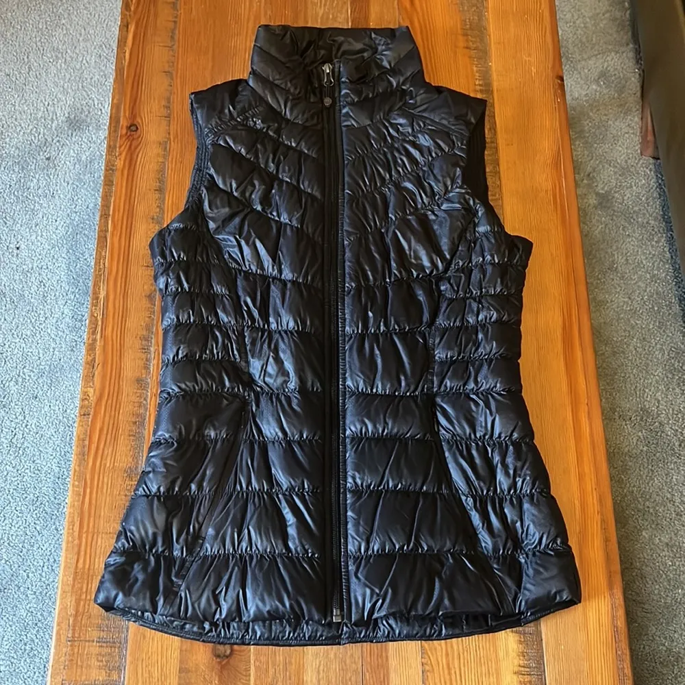 Athleta Black Zip Up Vest - Image 2