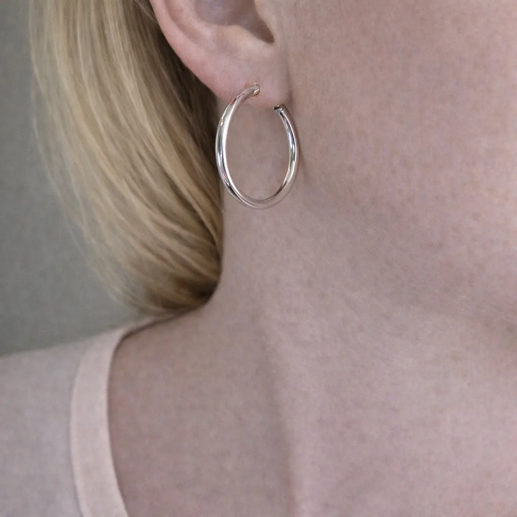 Pretty Persuasions Shiny Silver Hoop Earrings - Image 2