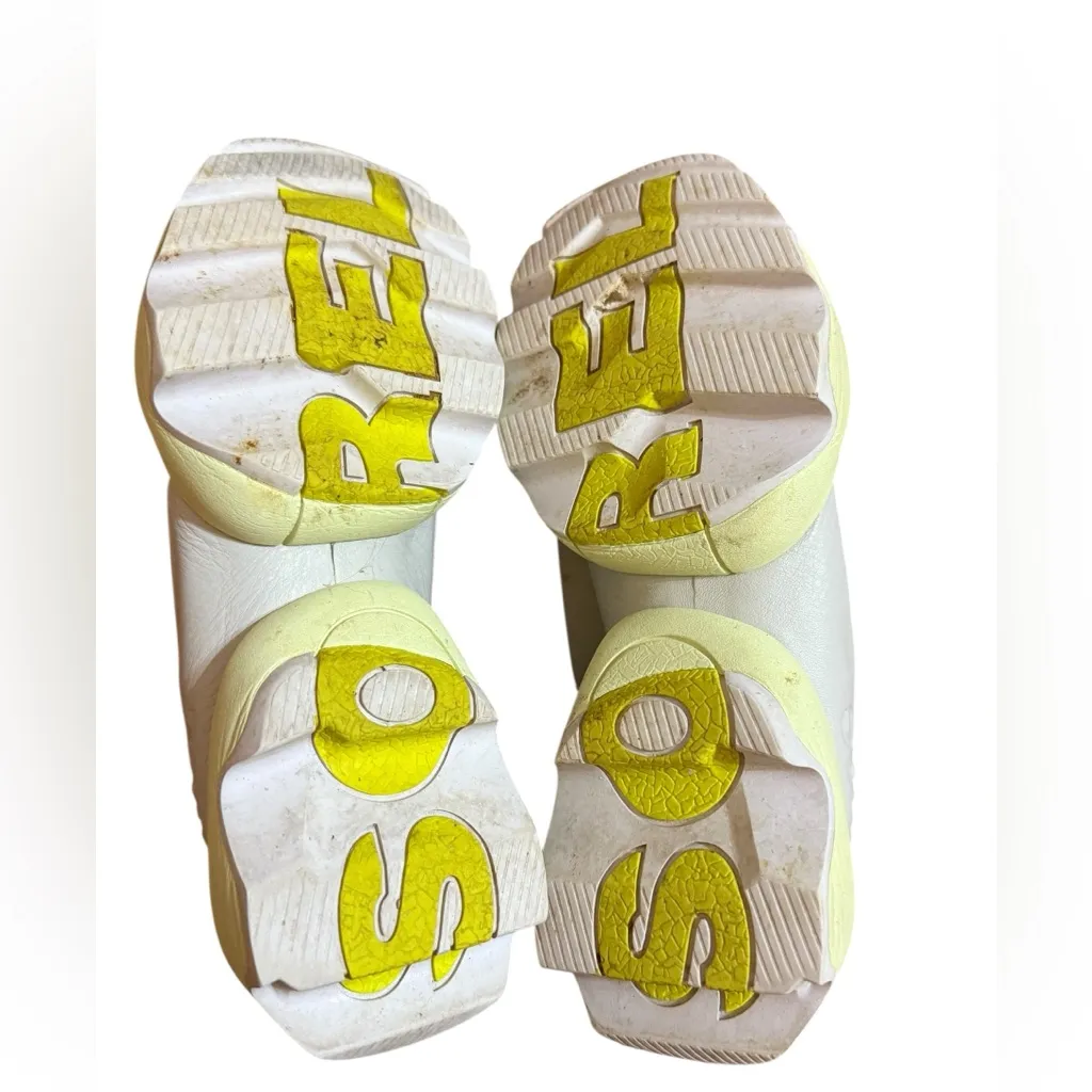 SOREL Kinetic Impact Strap Sneaker Women's Dark Stone (yellow&beige) Sz 8 - Image 5