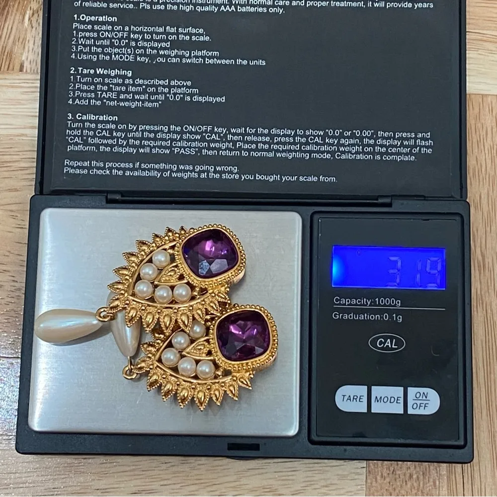 1993 Shaill Jhaveri AVON Elizabeth Taylor Imperial Elegance Collection Earrings - Image 11