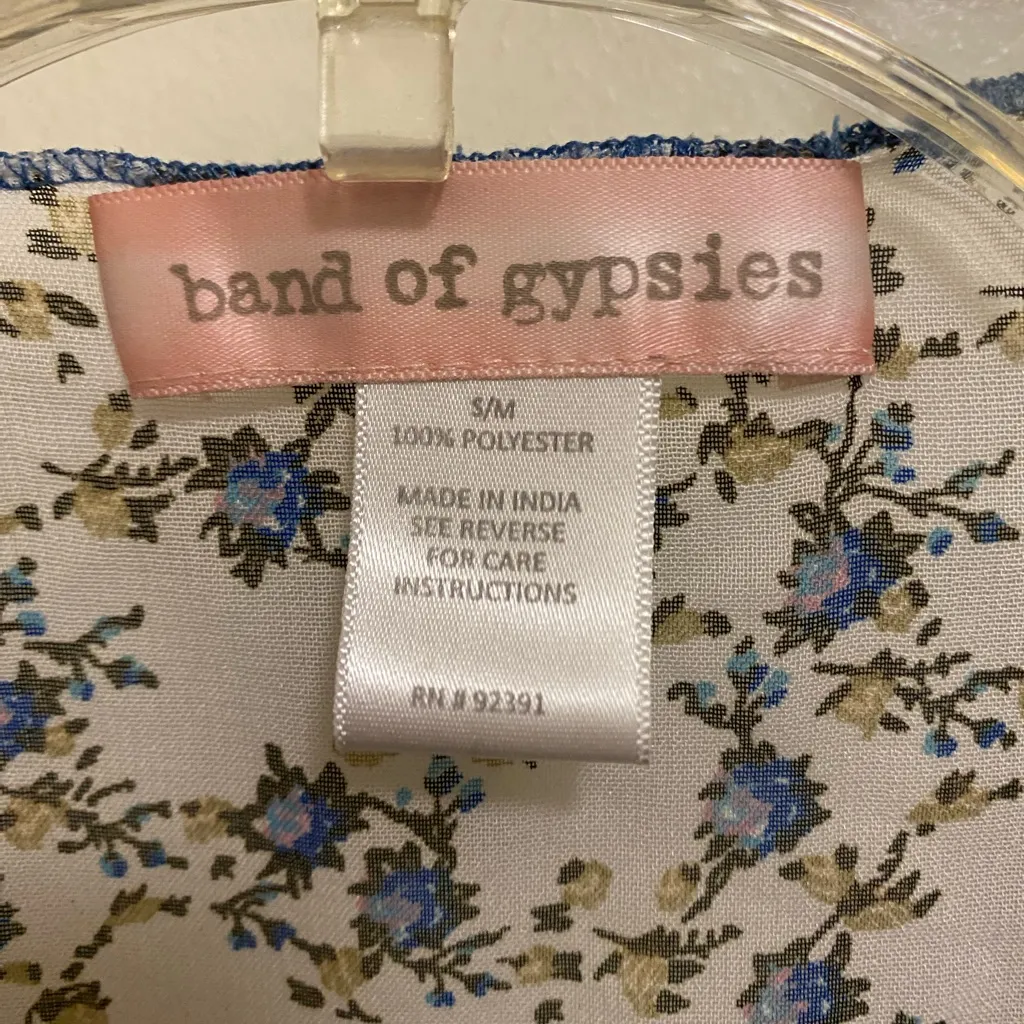 Band Of Gypsies Womens Sheer Cardigan Top S M Ivory & Blue Floral Print Oversize - Image 2