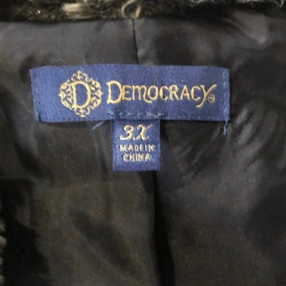Woman’s Democracy Fur Vest Size 3X - Image 3