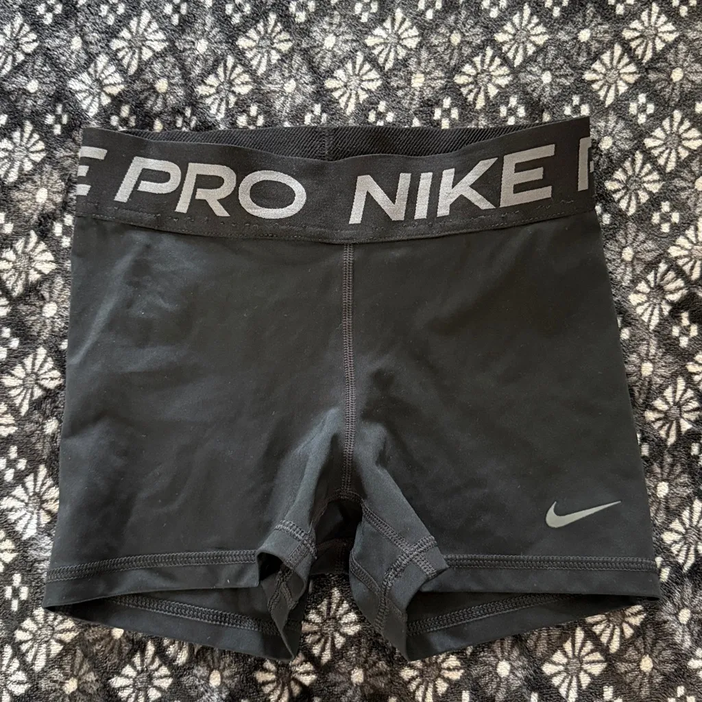 Nike pro spandex - Image 2