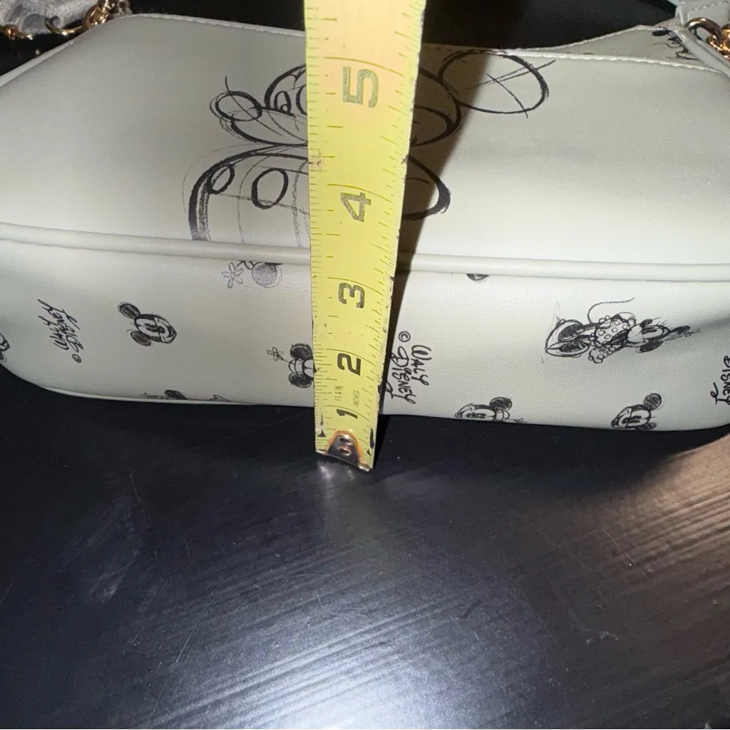 Disney green Crossbody Bag with Mickey Mouse Design - Image 7