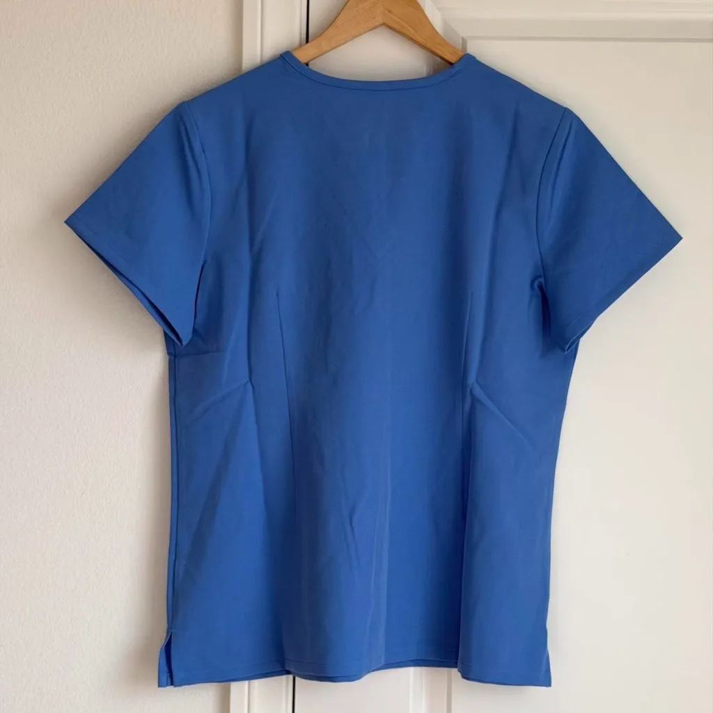 Figs Women's Catarina One Pocket Scrub Top in Ceil Blue, Size Medium - Image 9