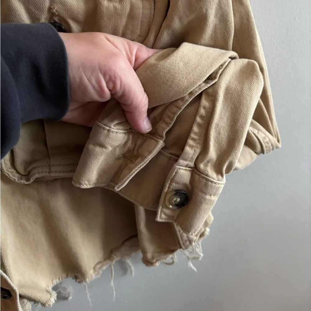 Topshop cropped tan jacket size 12 - Image 4