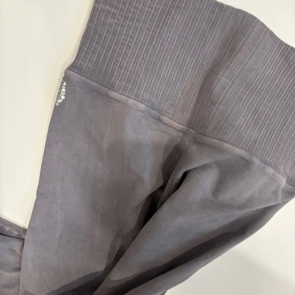 Free People Movement Good Karma Leggings Size XS/S Gray - Image 10