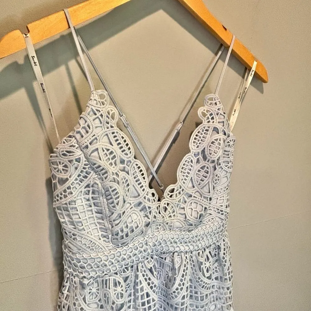 Bardot Light Blue Sleeveless Versailles Crocheted Lace Midi Dress - size 6 - Image 4