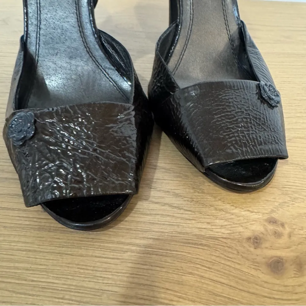 Vintage MISS SIXTY Designer Open Toe High Heel Patent Leather Size 9 40 Pumps - Image 3