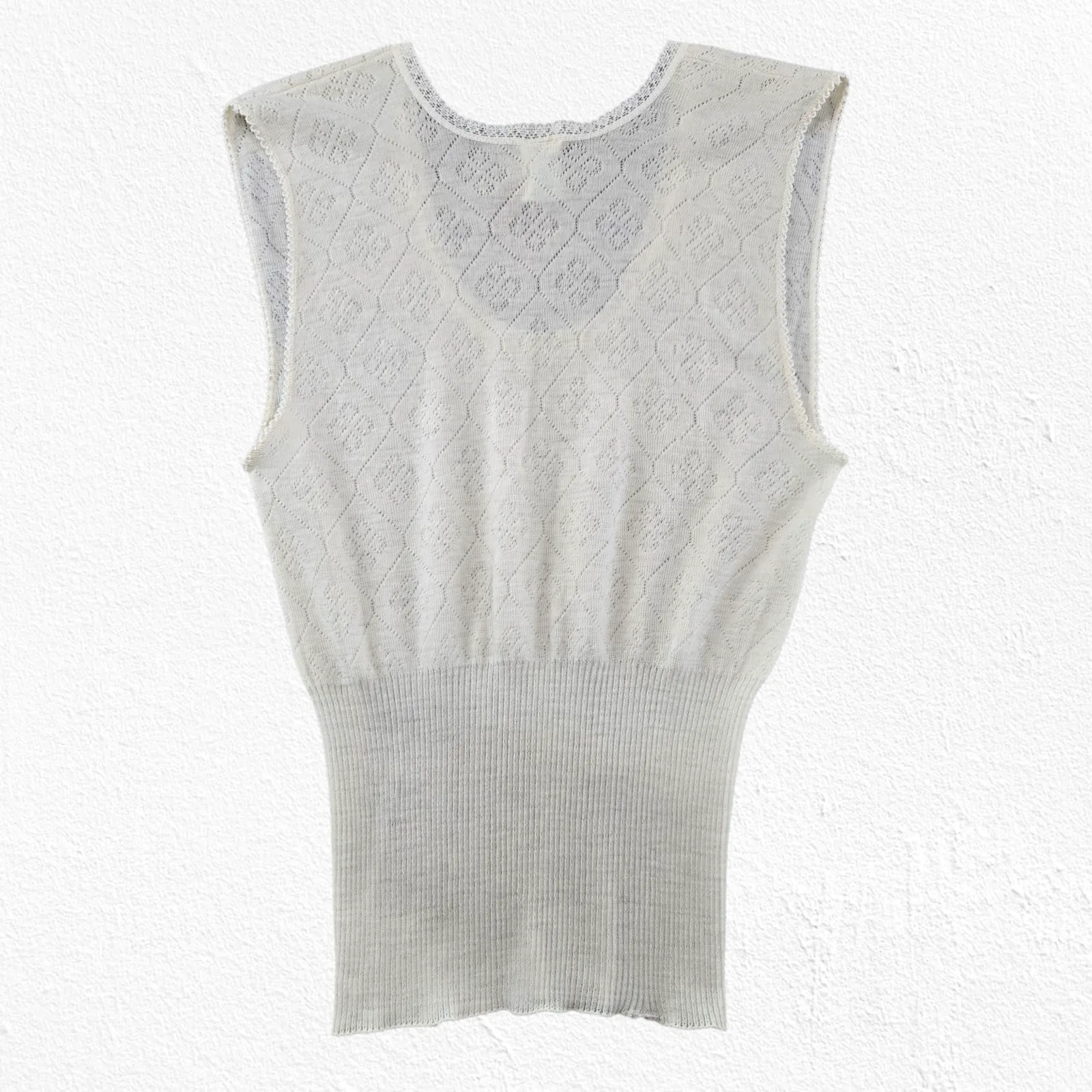 Vintage 70s Knit Vest Top Made in England Diamond Lace Ribbed Waist Size Medium White - Image 8