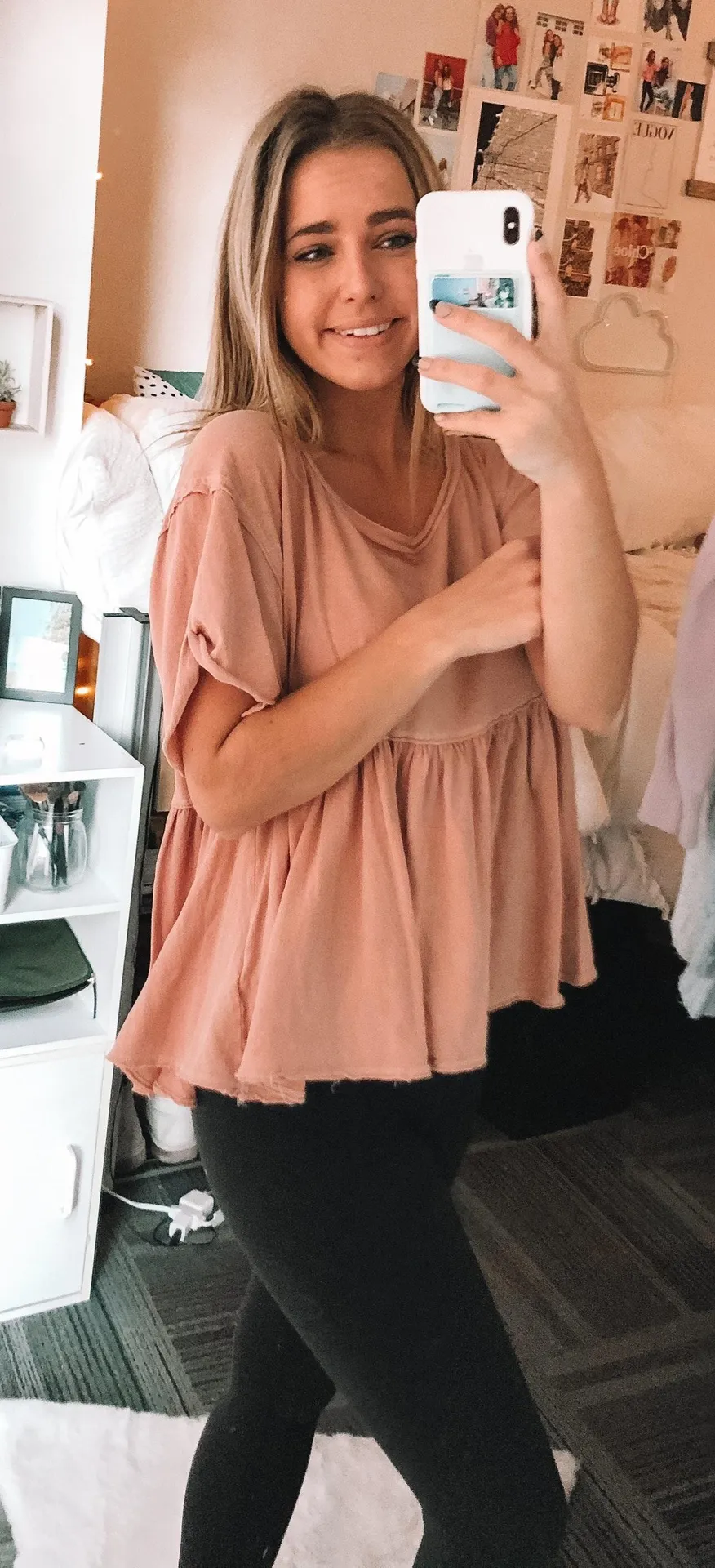 Free People Flowy Tee!! - Image 7