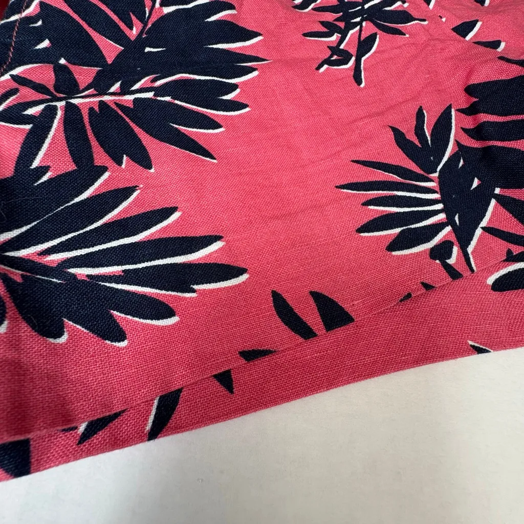 J. Crew Women's 3" printed boardwalk pull-on short pink blue size 2 - Image 4