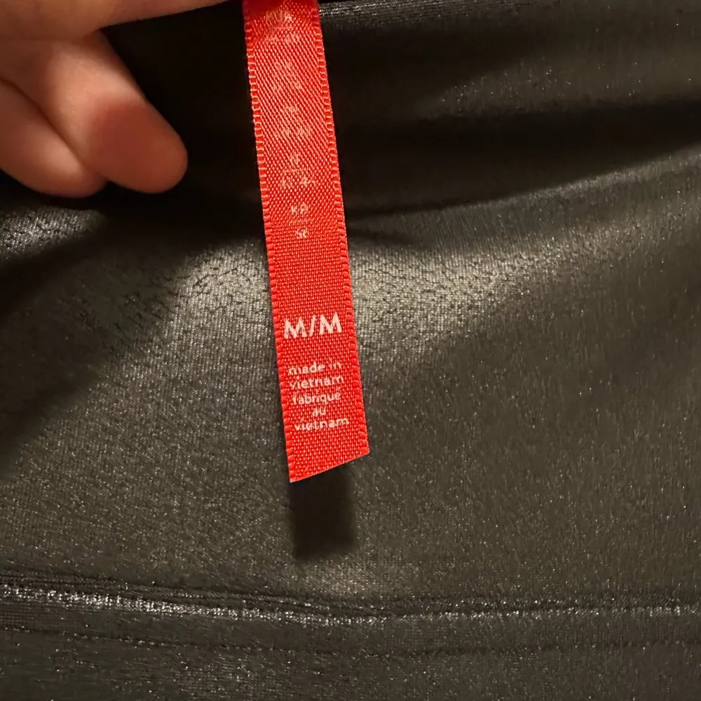 Spanx SPANXshape™ Faux Leather Leggings Black Size M - Image 7