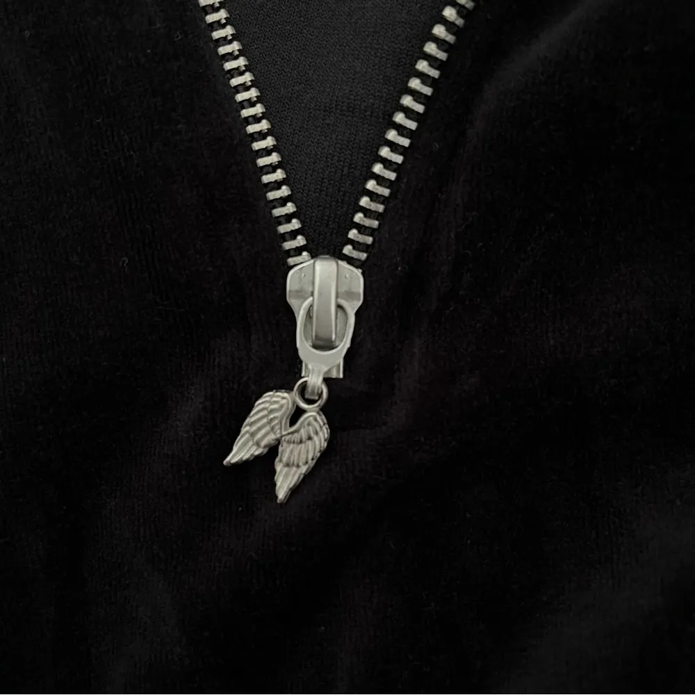 VICTORIA'S SECRET Black Crop Velour Tracksuit Jacket Size Large - Image 8