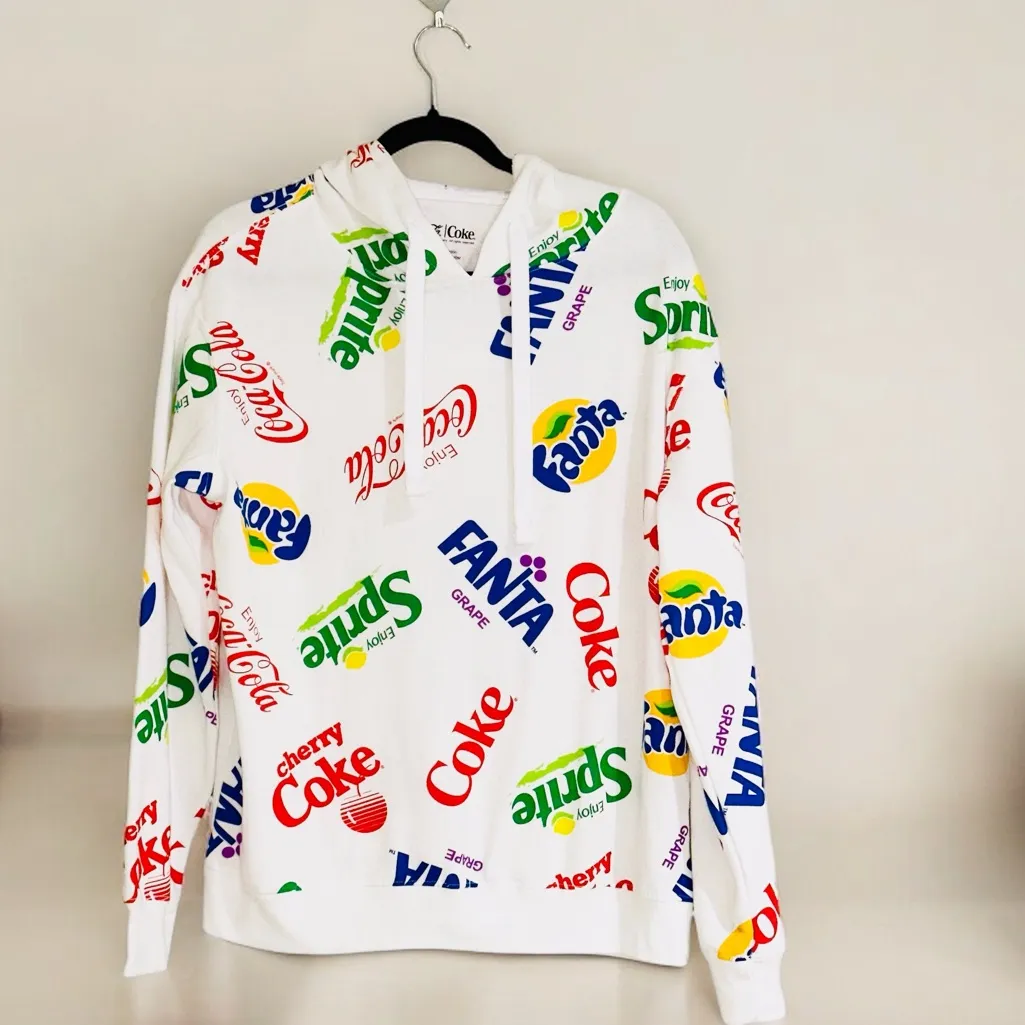 NWT COCA COLA / COKE FANTA SPRITE COKE FLAVOR ALL OVER PRINT SWEATSHIRT White Size L - Image 4