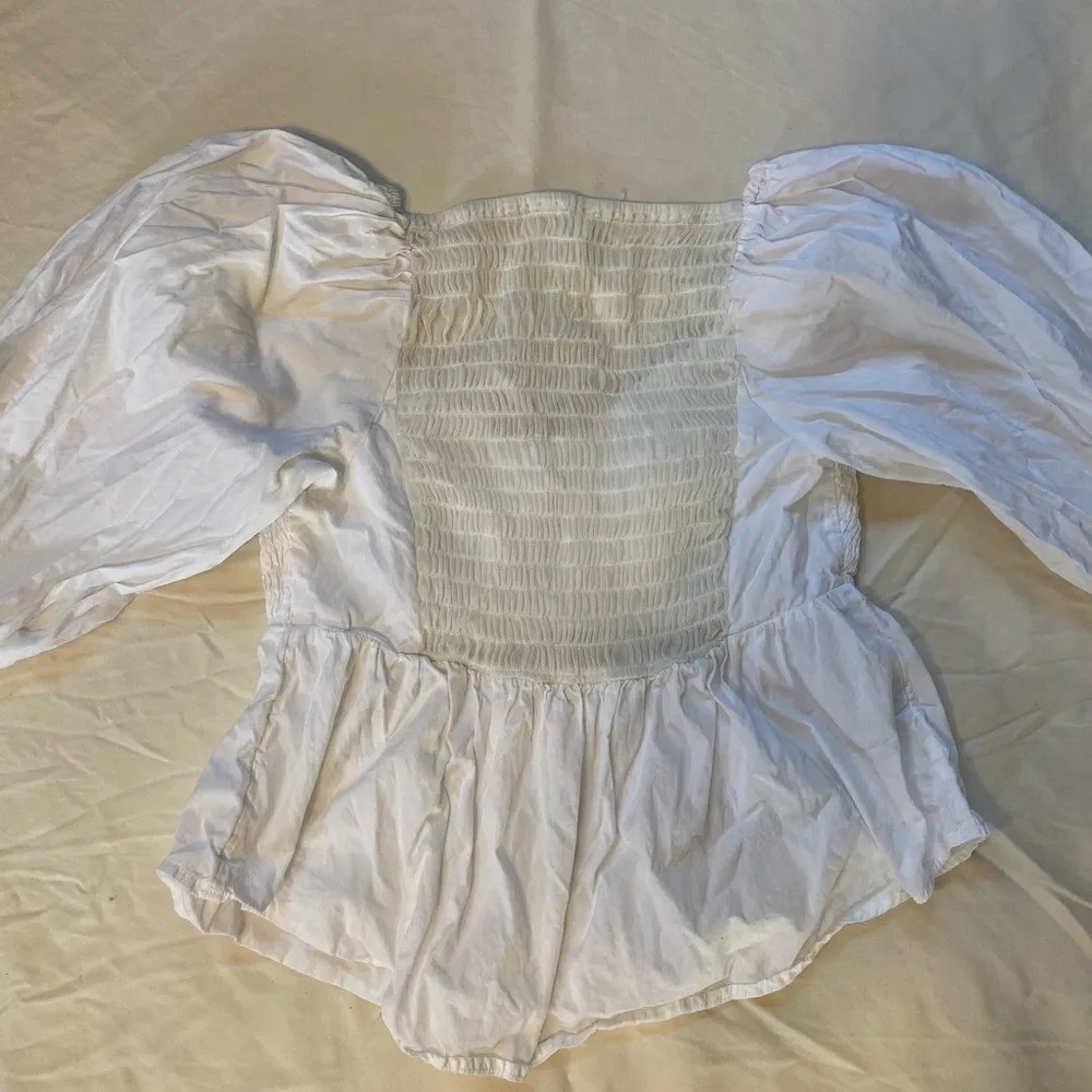 FREE PEOPLE Smocked Babydoll White Peasant Blouse XS Fairy Corset Boho Feminine - Image 4