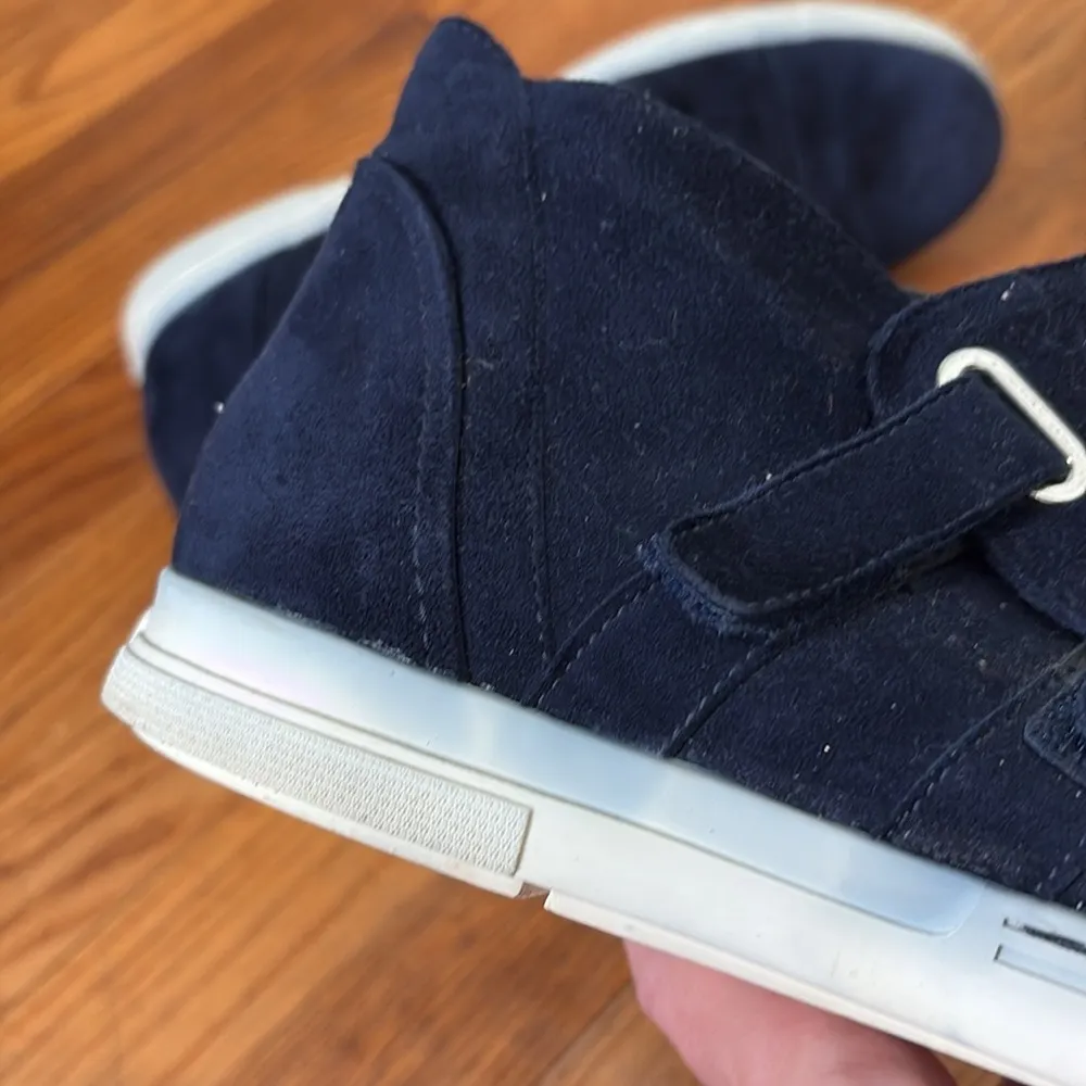 Stuart Weitzman Blue Suede‎ Hi Top Shoes Sneakers Women's size 9.5 - Image 9