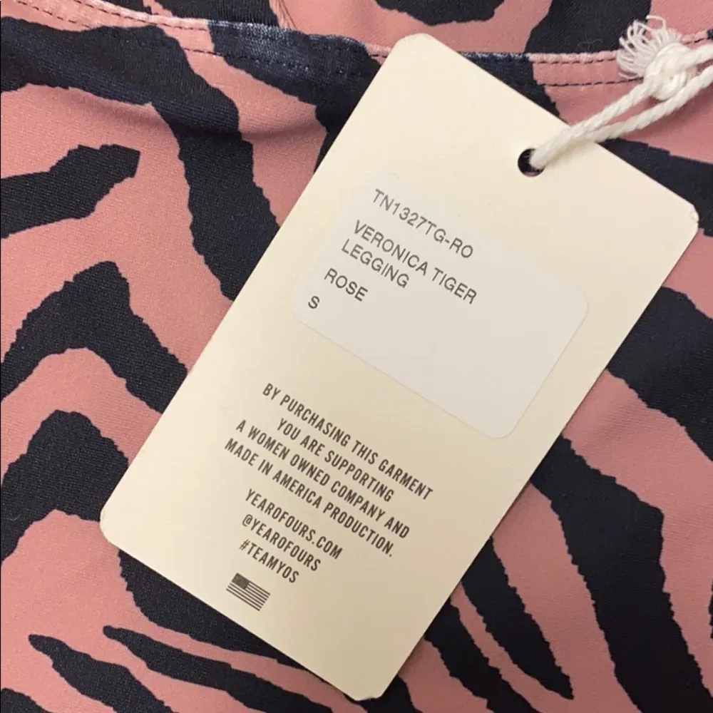 Veronica Tiger Legging in Rose - Image 5