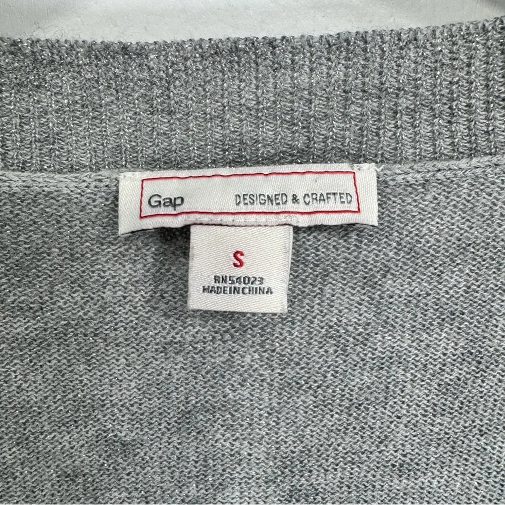 Gap Light Gray Silver Sparkle V Neck Long Sleeve Sweater Women’s Size Small - Image 10