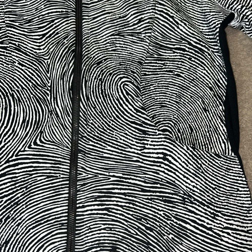 - Seawheeze 2016 Scuba Color: Who Done It Black Size 12 NWT 🍋RARE🍋 - Image 6