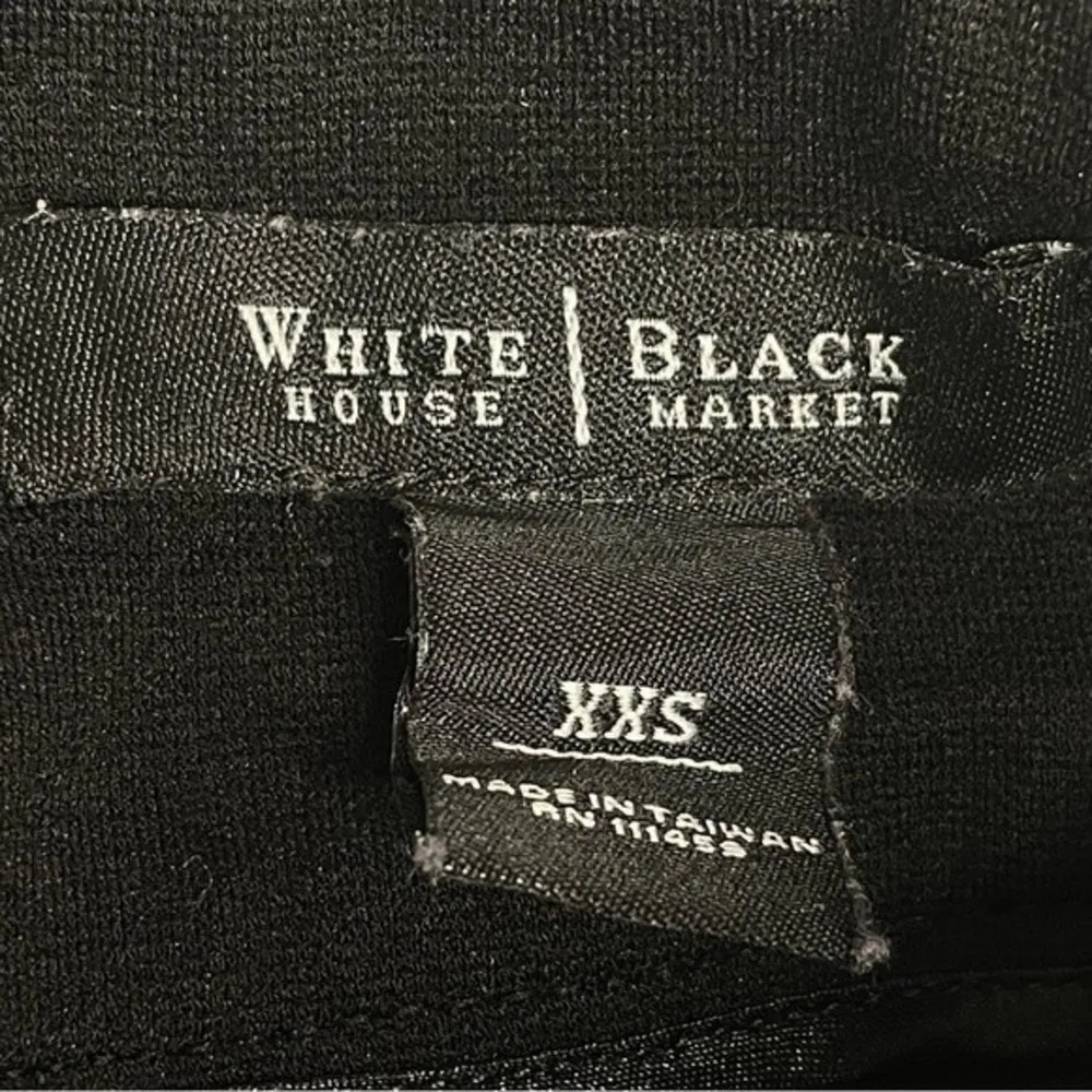 White House Black Market Ponte Mini Skirt with Pockets Black Size XXS - Image 3