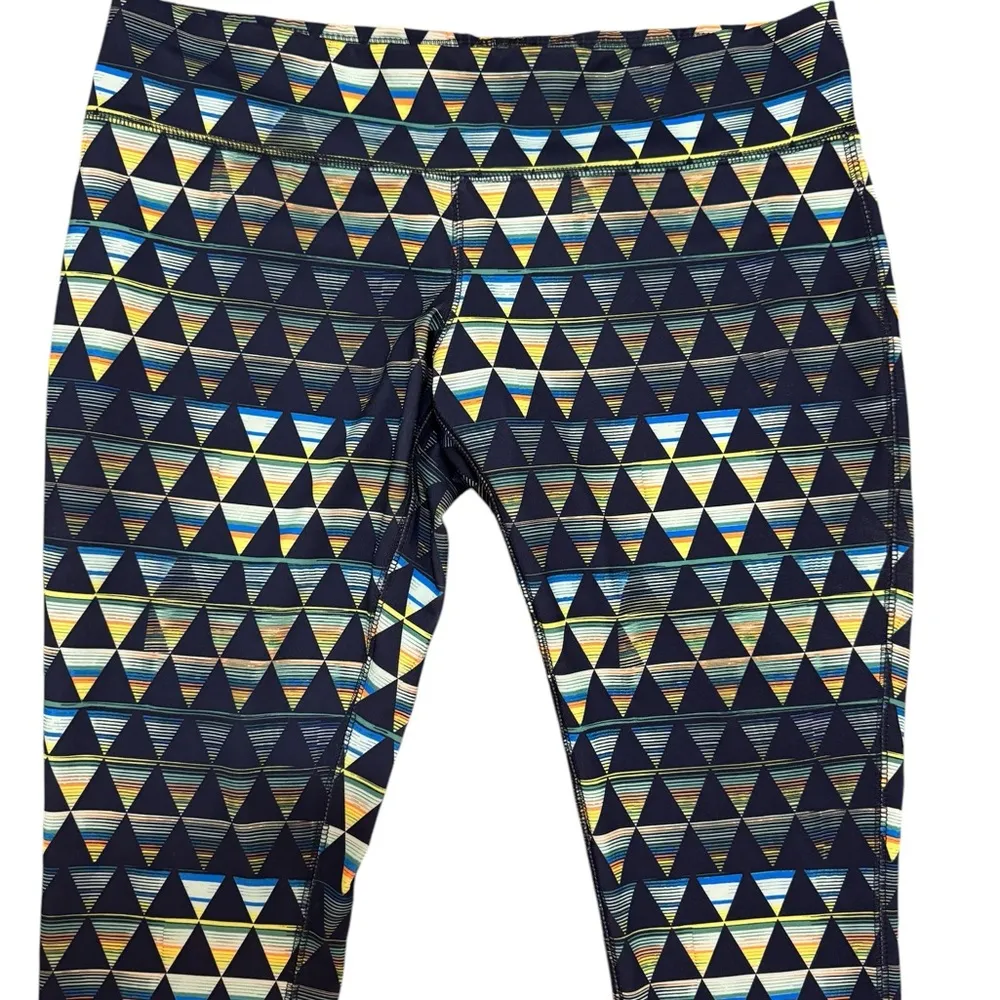 Mossimo Supply Co Black and Yellow Geometric Leggings Size L - Image 3