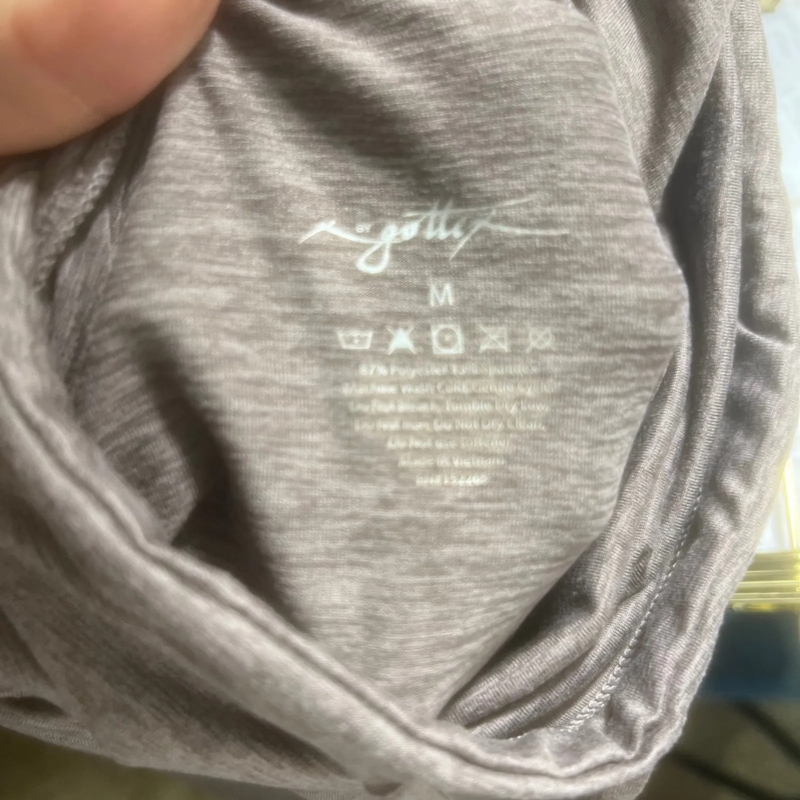 Gottex  Women's Cropped Pullover sweatshirt‎ Top Gray Long Sleeve Size M - Image 6